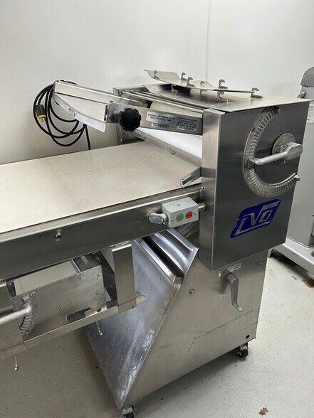 More Photos Of 6141 Co 420 Rd, Gladstone Restaurant For Sale