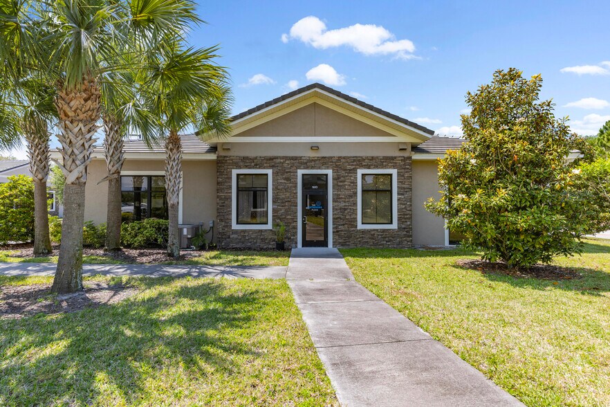More Photos Of 960 International Pky, Lake Mary Medical For Lease