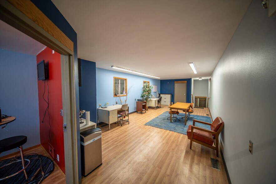 More Photos Of 7447 Dresser Dr NE, Rochester Refrigeration Cold Storage For Sale