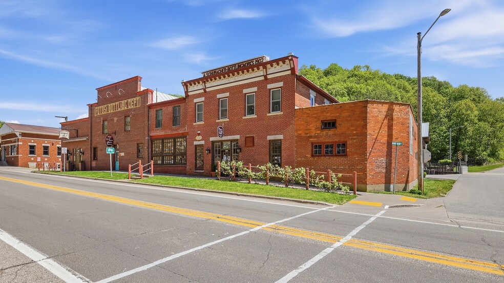 Primary Photo Of 196 S Main St, Potosi General Retail For Sale