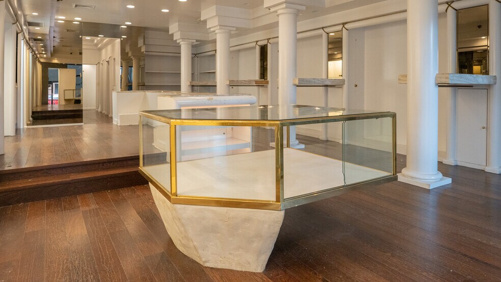 More Photos Of 736-738 Bellefonte St, Pittsburgh General Retail For Sale