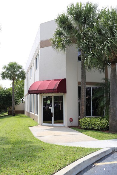 More Photos Of 3740-3748 NW 124th Ave, Coral Springs Warehouse For Lease