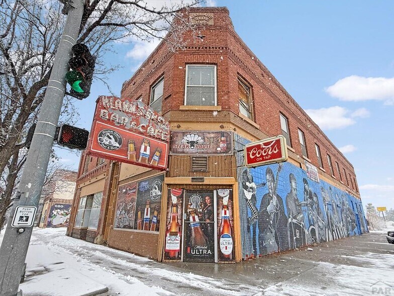 More Photos Of 424 W Northern Ave, Pueblo Restaurant For Sale