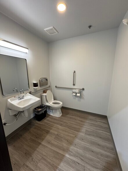 More Photos Of 2251 88 hwy, Claremore Storefront For Sale