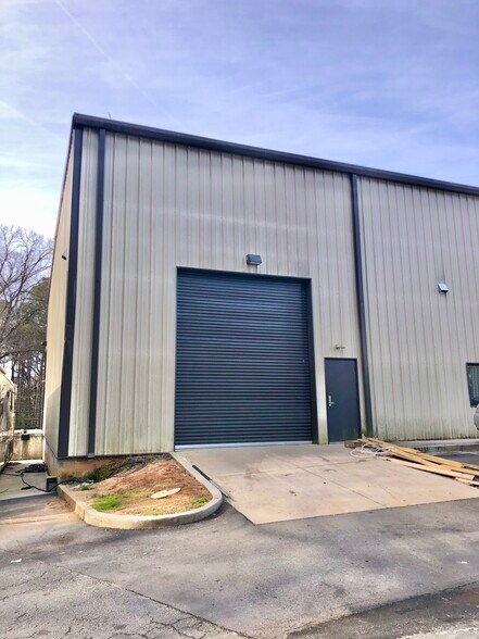 More Photos Of 2382 Pro Tec Way, Loganville Industrial For Lease