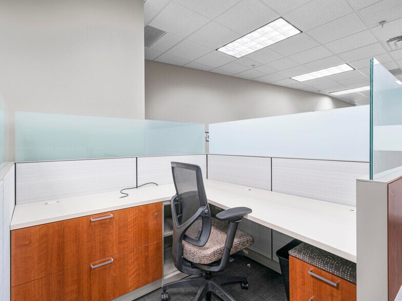 More Photos Of 811-867 N 900 W, Orem Office For Sale