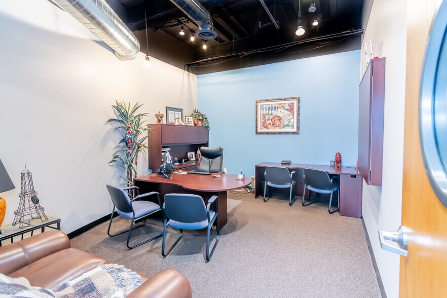More Photos Of 1101 Walnut St, Kansas City Apartments For Sale