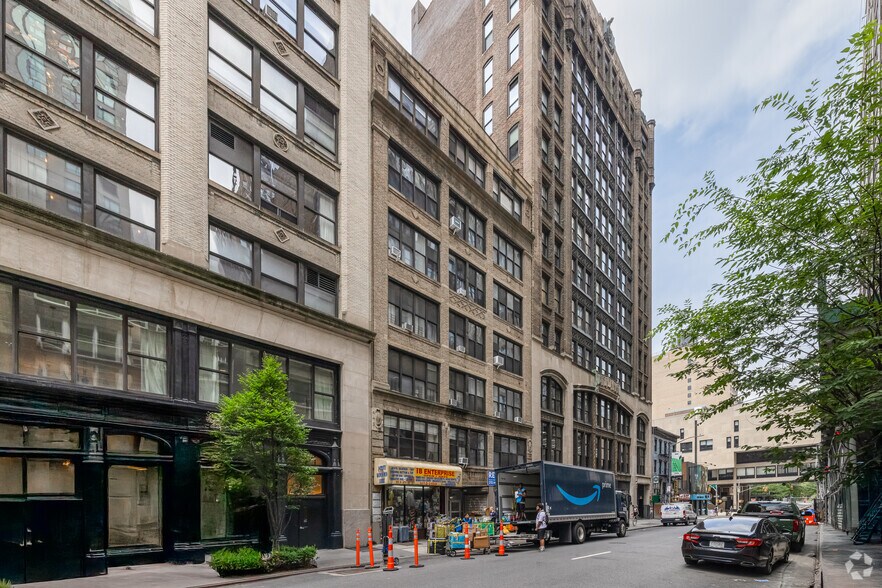 More Photos Of 154-156 W 27th St, New York Apartments For Lease