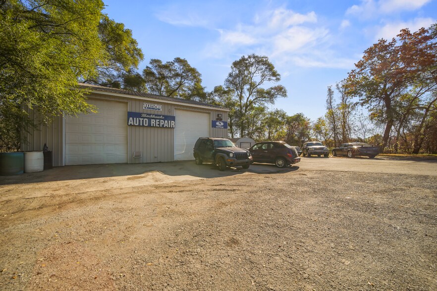 More Photos Of , Ortonville General Retail For Sale