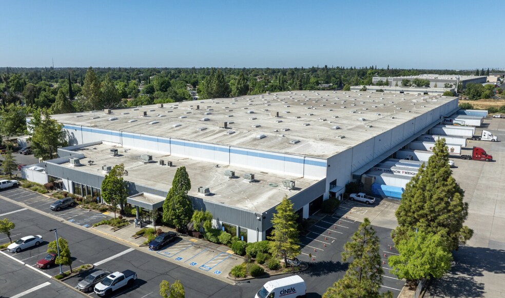 More Photos Of 5440 Stationers Way, Sacramento Distribution For Lease