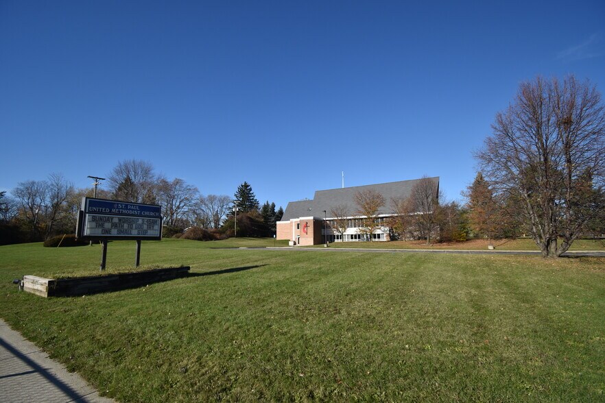 More Photos Of 165 E Square Lake Rd, Bloomfield Hills Religious Facility For Sale
