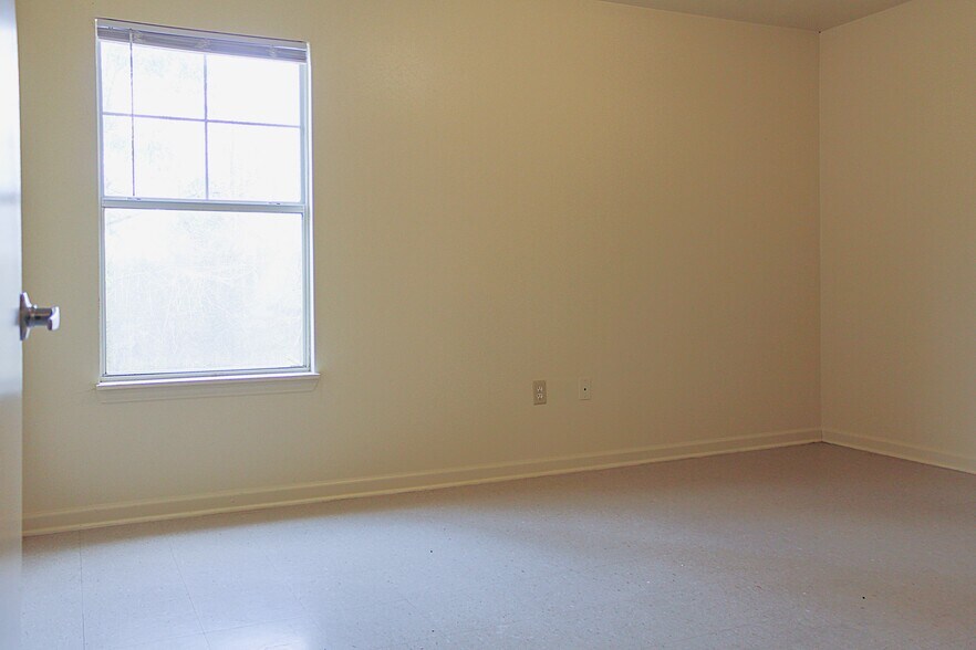 More Photos Of , Hammond Multifamily For Sale