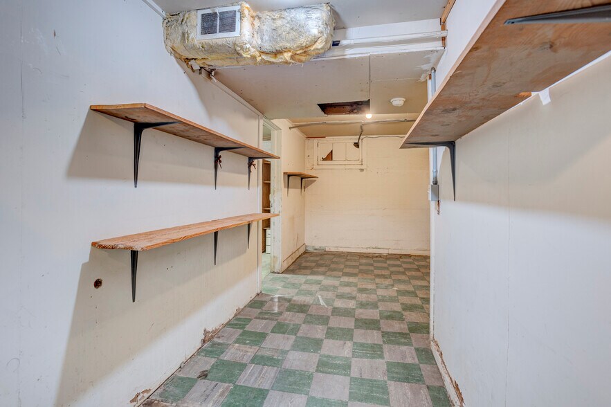 More Photos Of 5428 W Clearwater Ave, Kennewick Storefront Retail Office For Lease