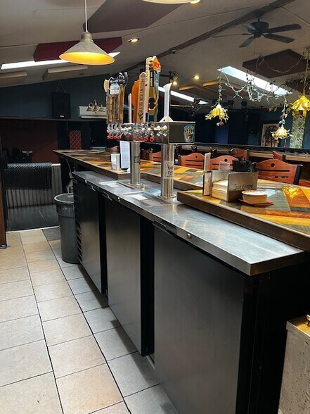 More Photos Of 413 Kerens Ave, Elkins General Retail For Sale