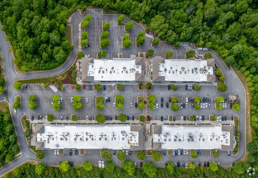 More Photos Of 1300 Peachtree Industrial Blvd, Suwanee Storefront Retail Office For Sale