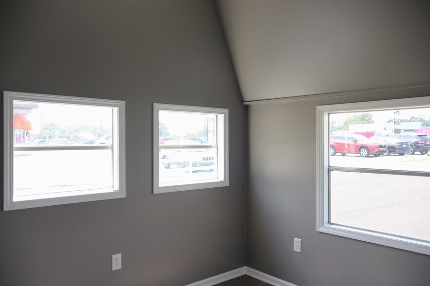 More Photos Of 1236 Rucker Blvd, Enterprise Auto Dealership For Sale