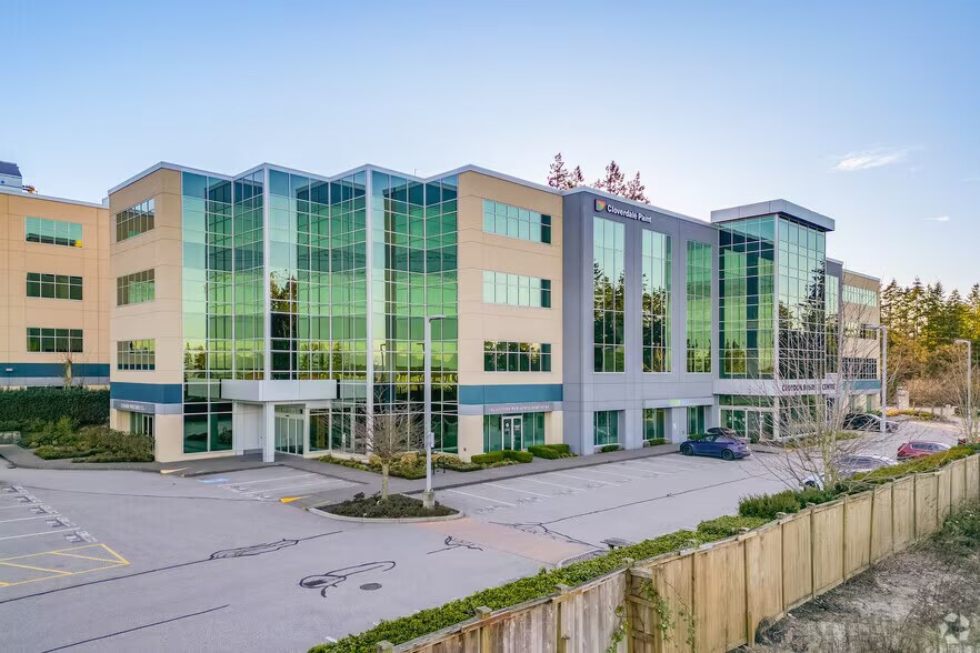 More Photos Of 2630 Croydon Dr, Surrey Medical For Sale