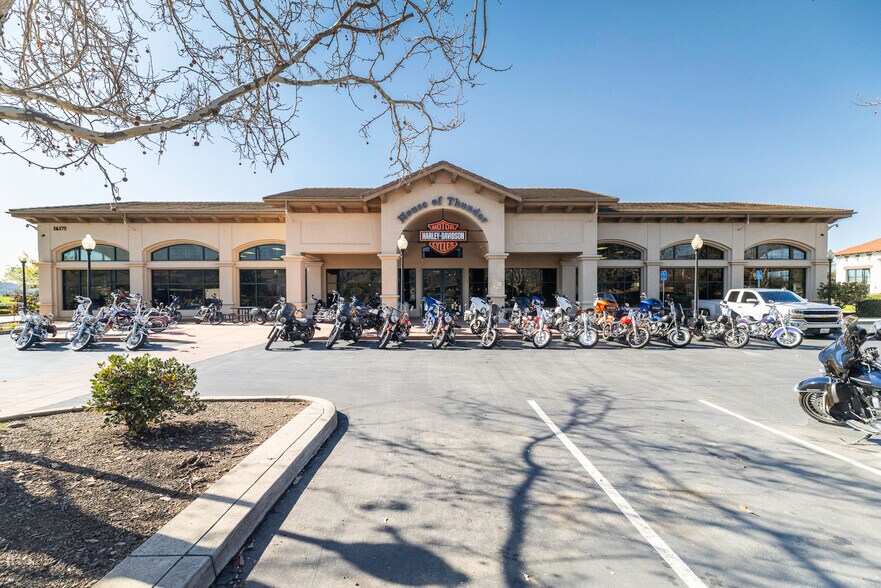 More Photos Of 16175 Condit Rd, Morgan Hill Freestanding For Lease