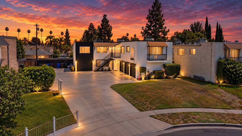 More Photos Of 9221 Wheeler Ct, Fontana Apartments For Sale