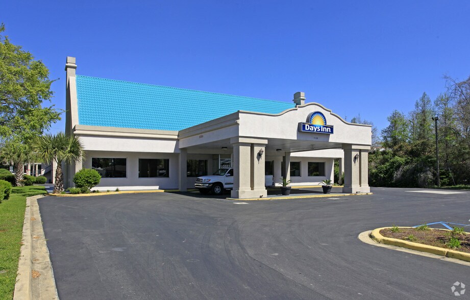 More Photos Of 3100 Apalachee Pky, Tallahassee Office For Lease