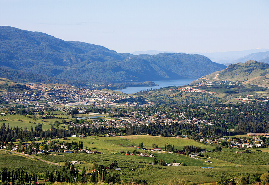 Primary Photo Of Bc Hotel, Vernon Hotel For Sale