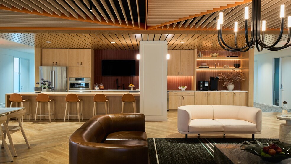 More Photos Of 3101 Wilson Blvd, Arlington Coworking Space