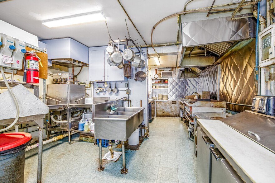 More Photos Of 1205 Main St, Delta Restaurant For Sale