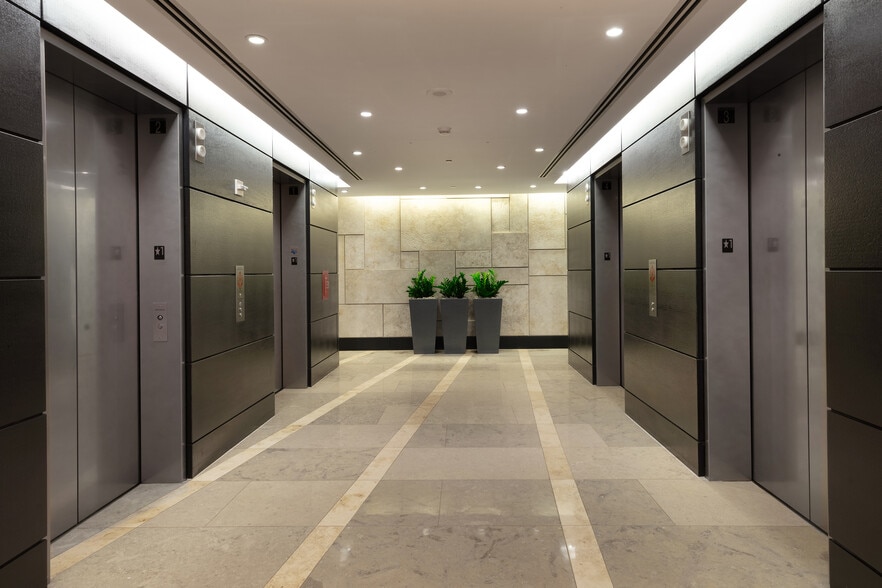 More Photos Of 733 10th St NW, Washington Office For Lease