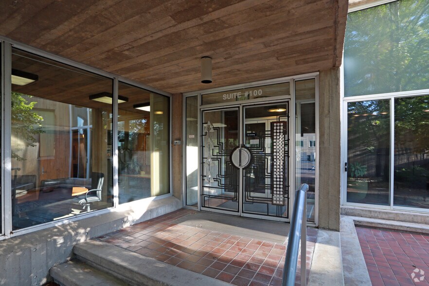 More Photos Of 4 Inverness Ct E, Englewood Office For Sale