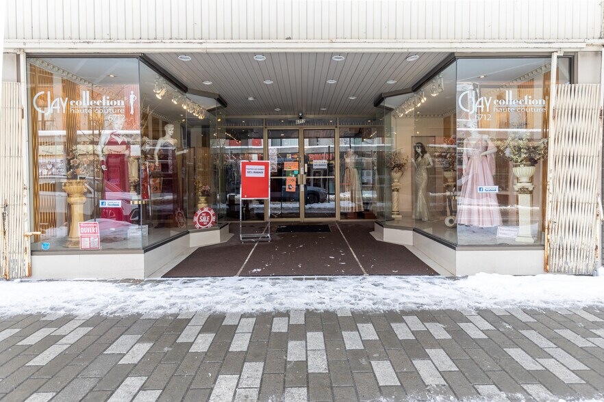 Primary Photo Of 6712 Saint-Hubert Rue, Montréal General Retail For Lease
