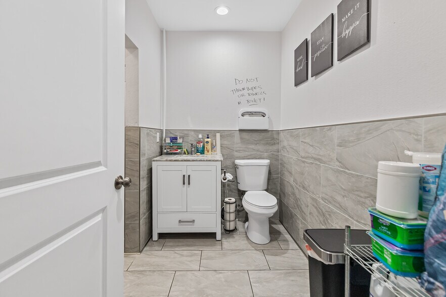 More Photos Of 8452 Katella Ave, Stanton Industrial For Sale