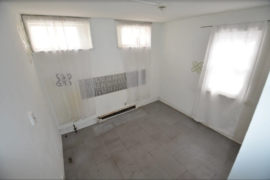 More Photos Of 4161-4165 Ridge Ave, Philadelphia Apartments For Lease