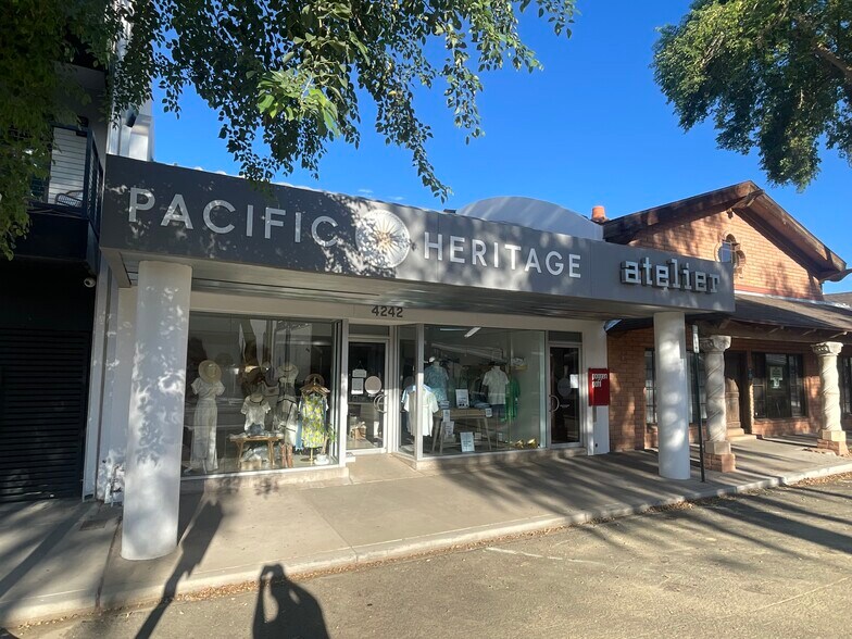 More Photos Of 4242 N Craftsman Ct, Scottsdale Storefront For Lease