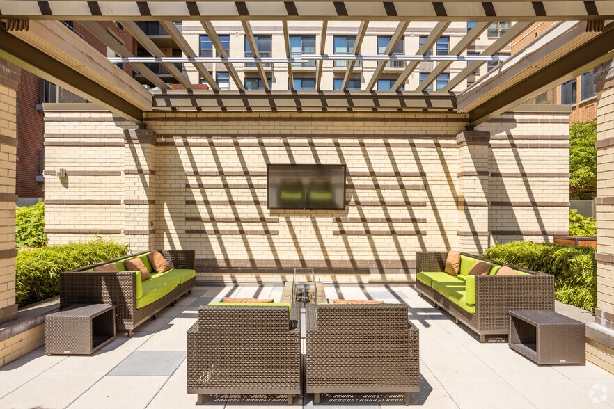 More Photos Of 44 Maryland Ave, Rockville Apartments For Lease