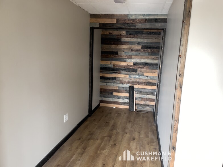 More Photos Of 1026 Pearl Rd, Brunswick Medical For Lease