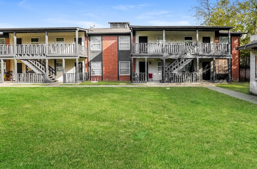 Primary Photo Of 6330 E 7th St, Tulsa Apartments For Sale