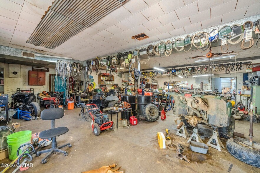 More Photos Of 308 W Main St, Bradford Auto Repair For Sale