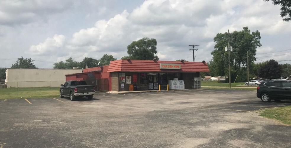 More Photos Of 22021 Ryan Rd, Warren Convenience Store For Sale