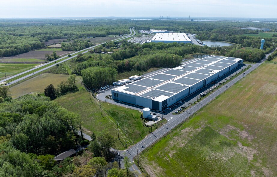 More Photos Of 970 Harding Hwy, Carneys Point Township Distribution For Lease