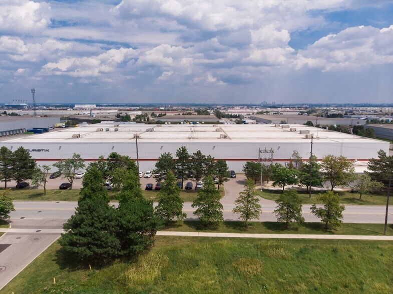 More Photos Of 109 Summerlea Rd, Brampton Manufacturing For Lease