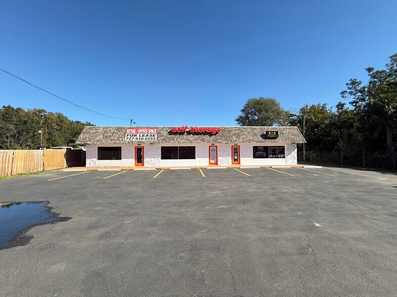 Primary Photo Of 3816-3820 Grand Blvd, New Port Richey Unknown For Lease