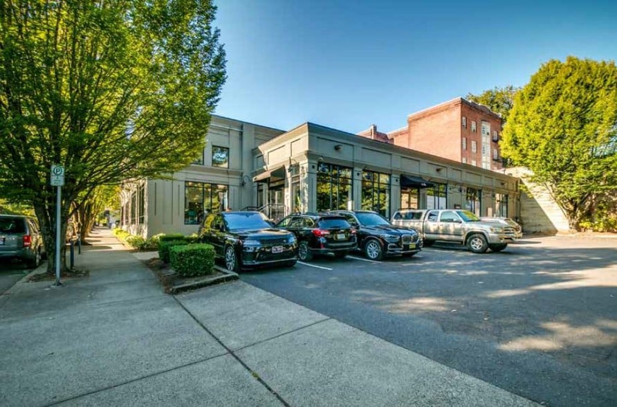 More Photos Of 407 NW 17th Ave, Portland Office For Lease