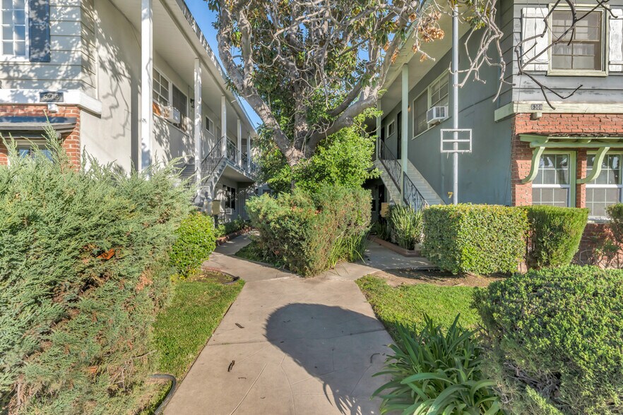 More Photos Of 6308 Coldwater Canyon Ave, North Hollywood Apartments For Sale
