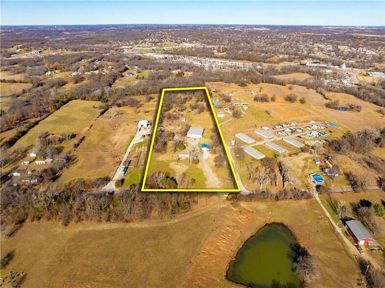 More Photos Of 13612 Stillwell Rd, Bonner Springs Auto Salvage Facility For Sale