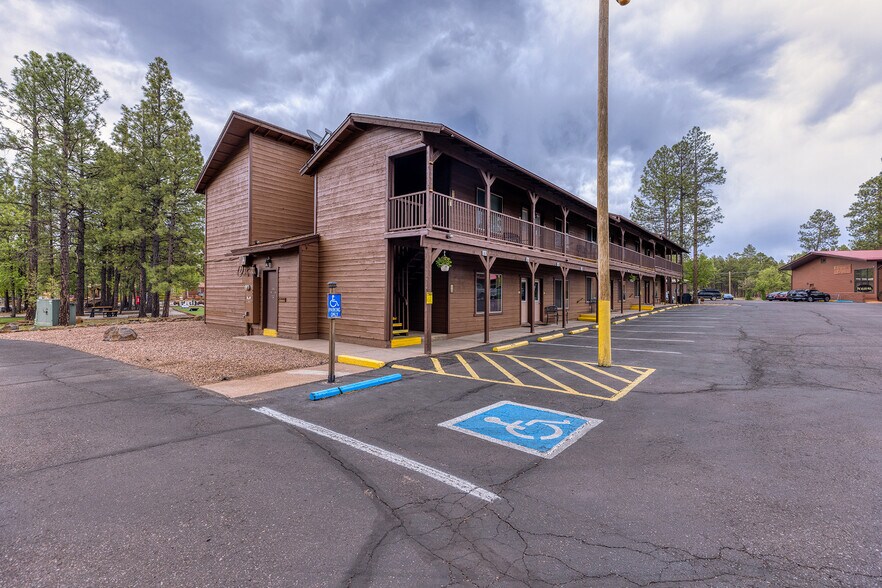 More Photos Of 5829 Buck Springs Rd, Pinetop Hotel For Sale