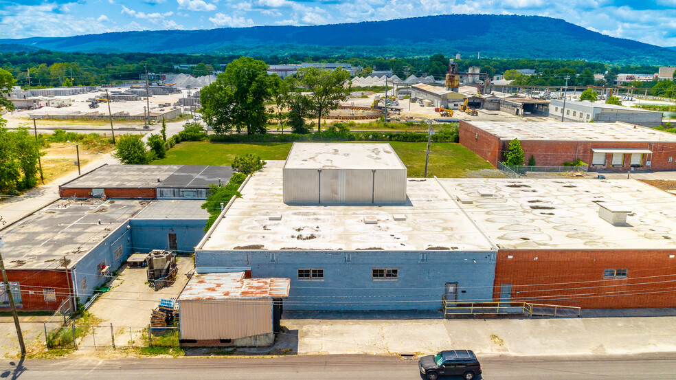 Primary Photo Of 1504 E 38th St, Chattanooga Warehouse For Lease