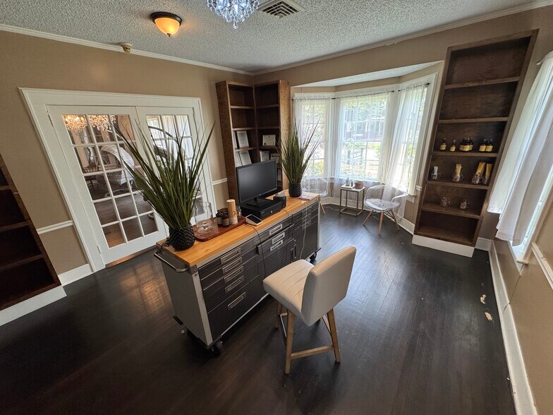 More Photos Of 110 W Adair St, Valdosta Office For Sale