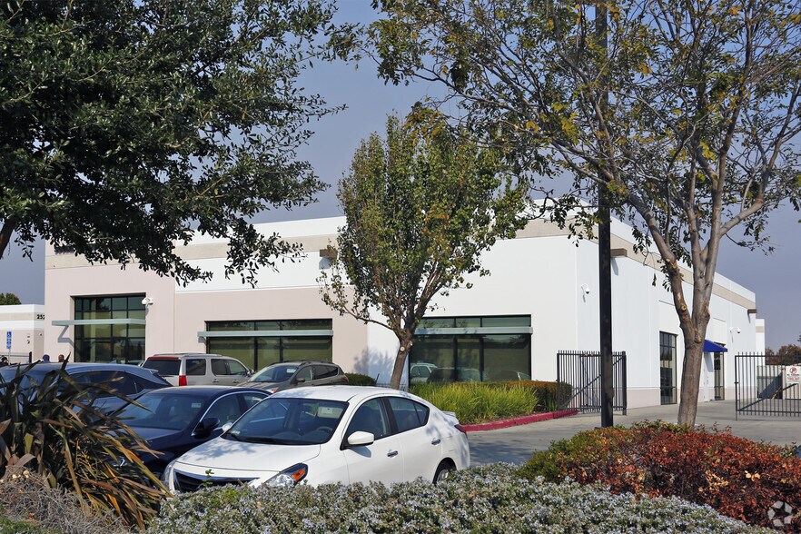 More Photos Of 2508 Verne Roberts Cir, Antioch Research And Development For Sale