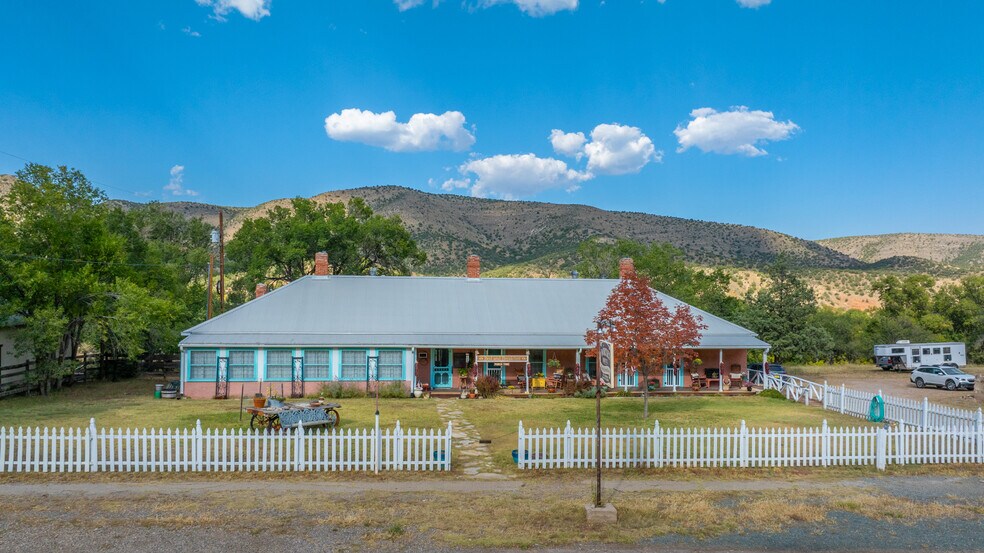 Primary Photo Of 585 Calle La Placita, Lincoln Hospitality For Sale