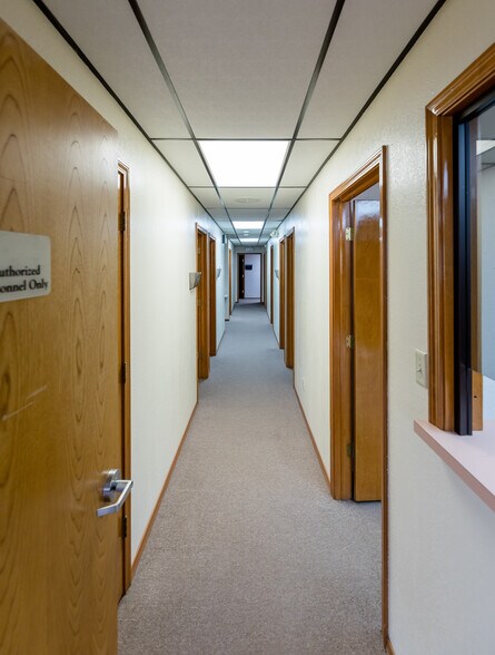 More Photos Of 1415 Watts St, Sayre Healthcare For Sale